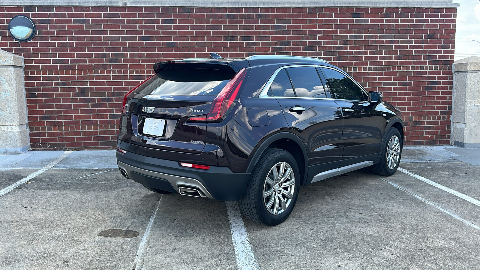 2021 Cadillac XT4 FWD Premium Luxury 8