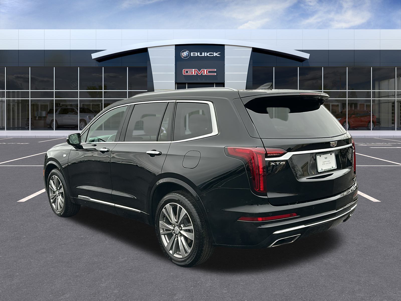 2021 Cadillac XT6 Premium Luxury 3