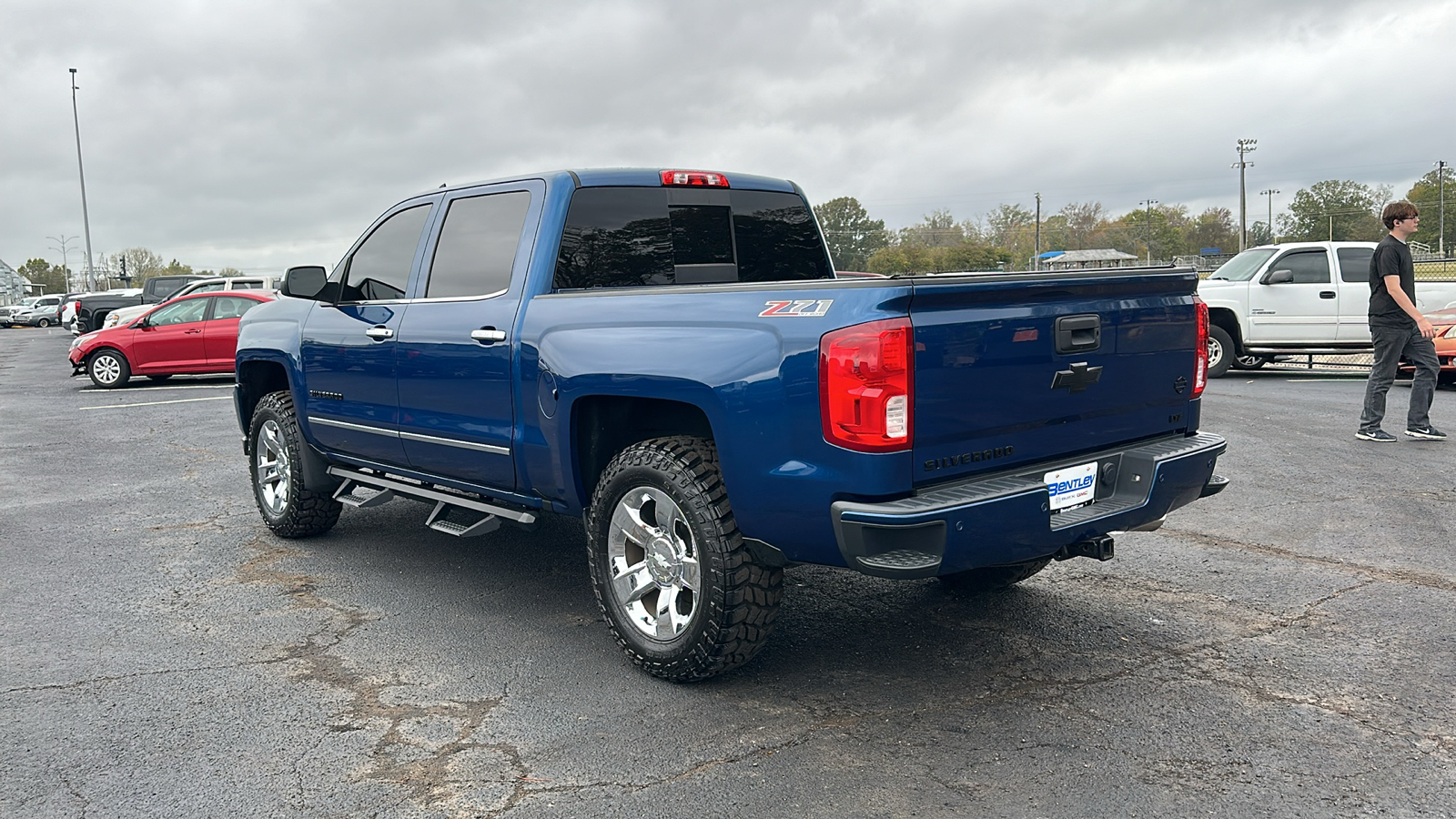 2017 Chevrolet Silverado LTZ 3