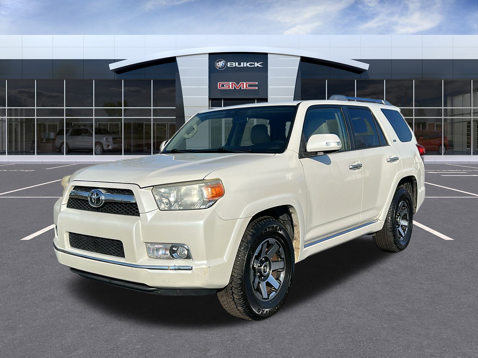 2011 Toyota 4Runner SR5 1