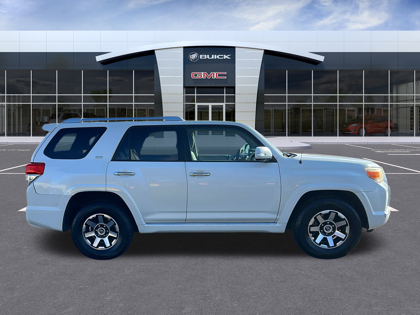 2011 Toyota 4Runner SR5 6