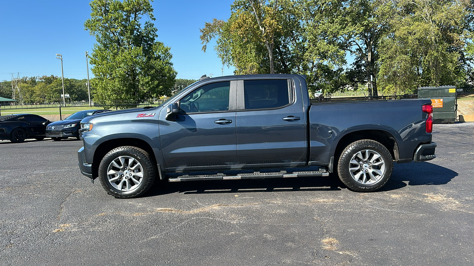 2021 Chevrolet Silverado RST 2