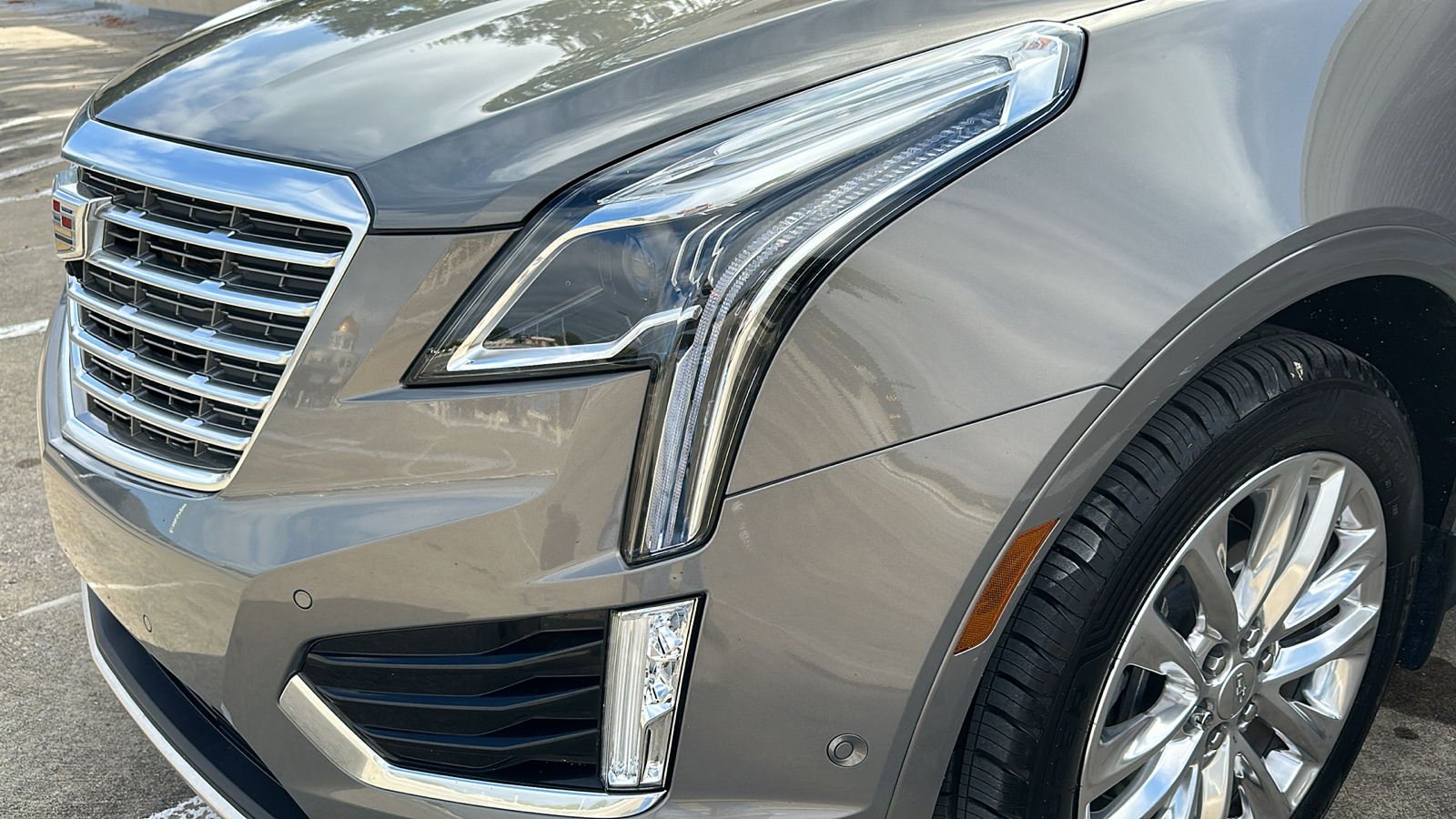 2019 Cadillac XT5 Platinum AWD 13