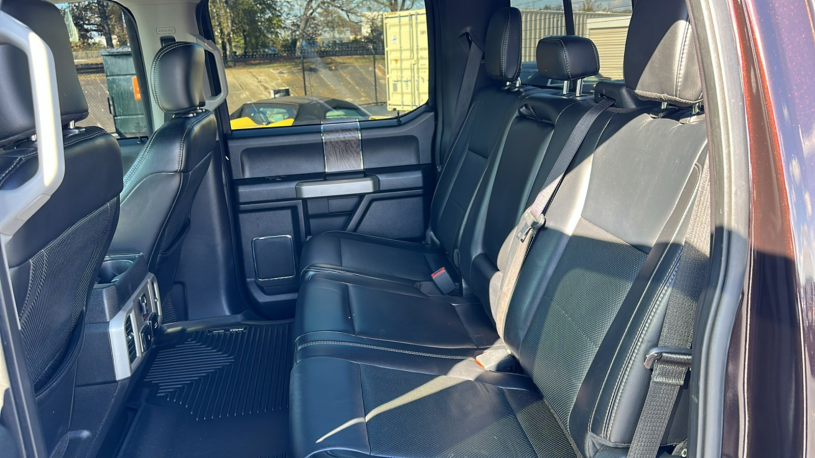 2019 Ford F-350 LARIAT 13