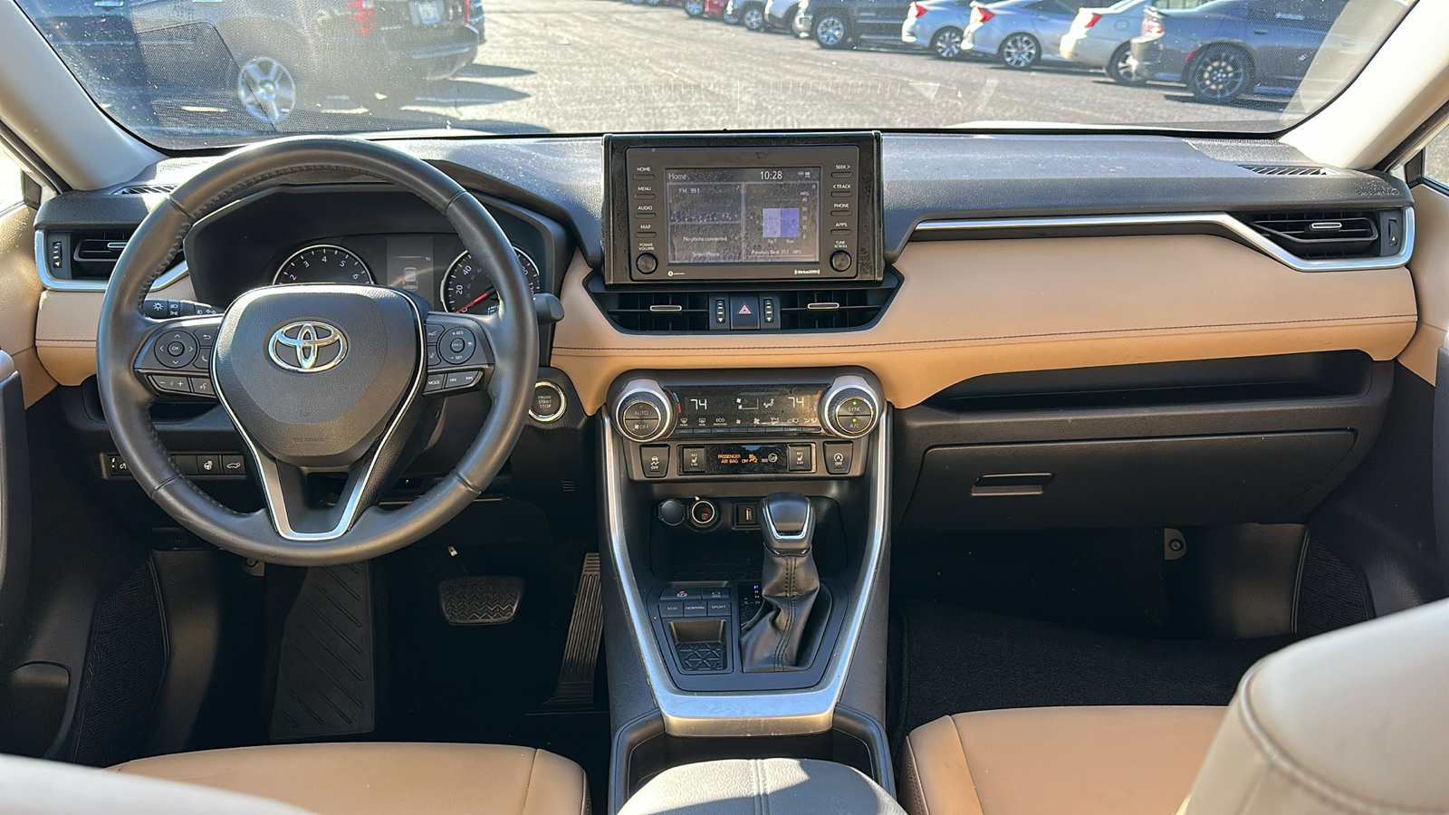 2020 Toyota RAV4 XLE Premium 10