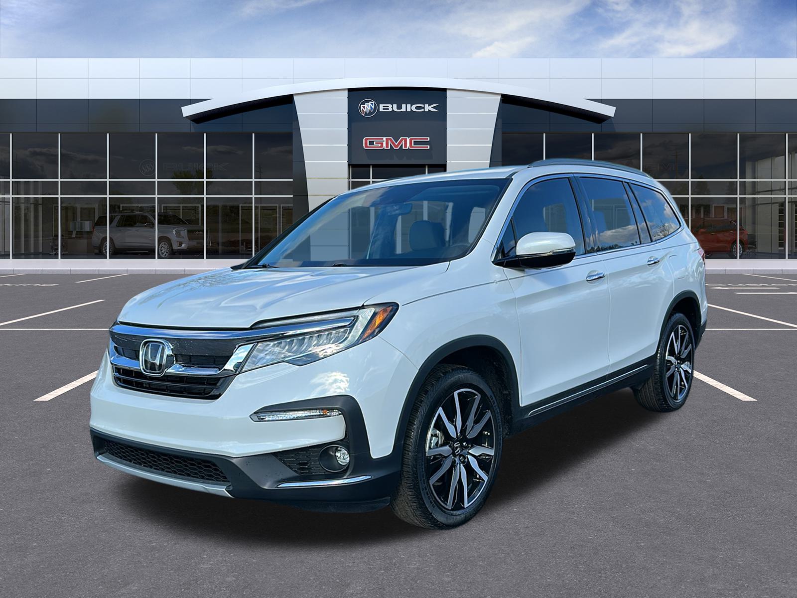 2022 Honda Pilot Touring 7-Passenger 1