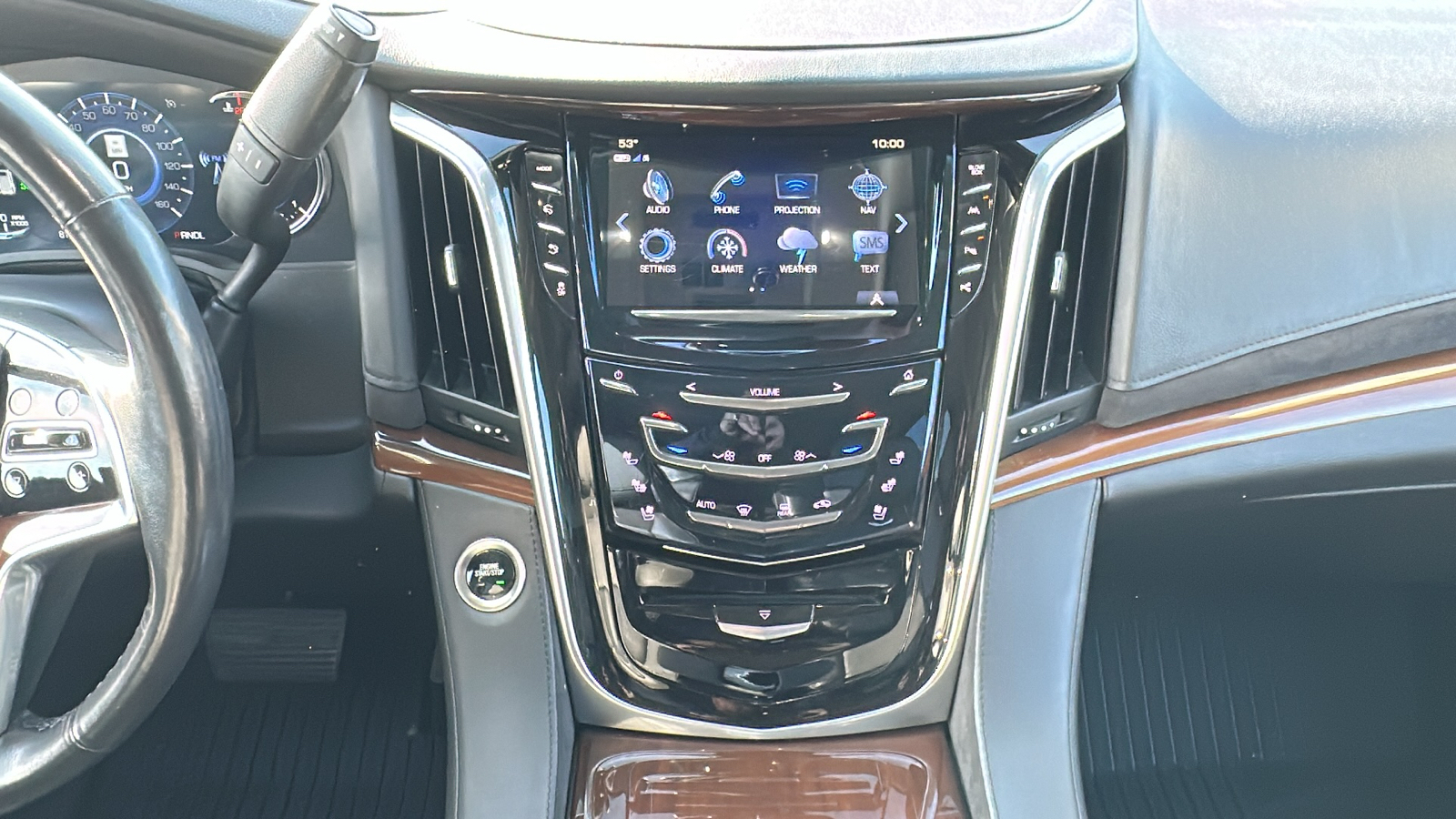 2020 Cadillac Escalade ESV Luxury 11