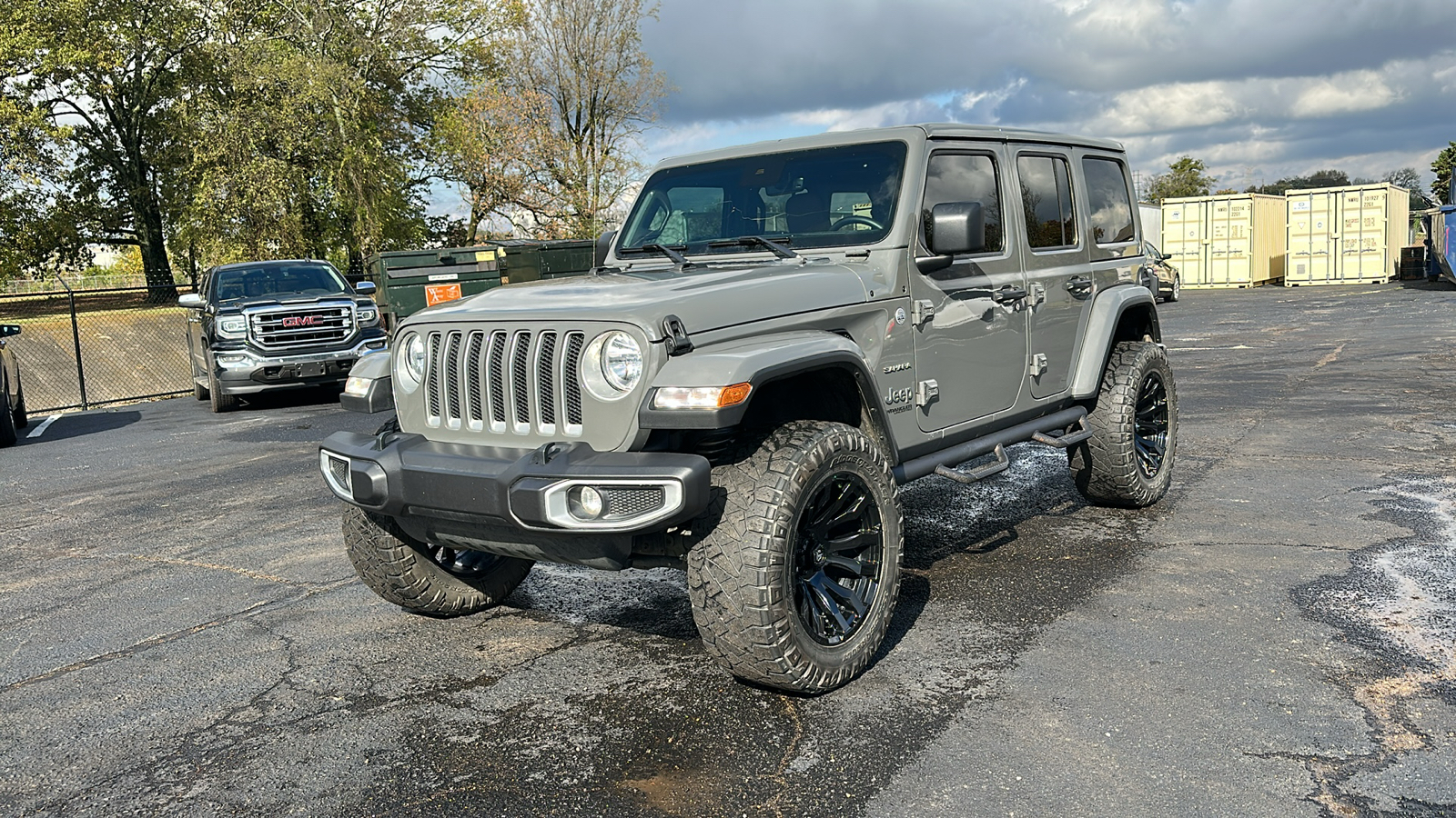 2021 Jeep Wrangler Unlimited Sahara 1