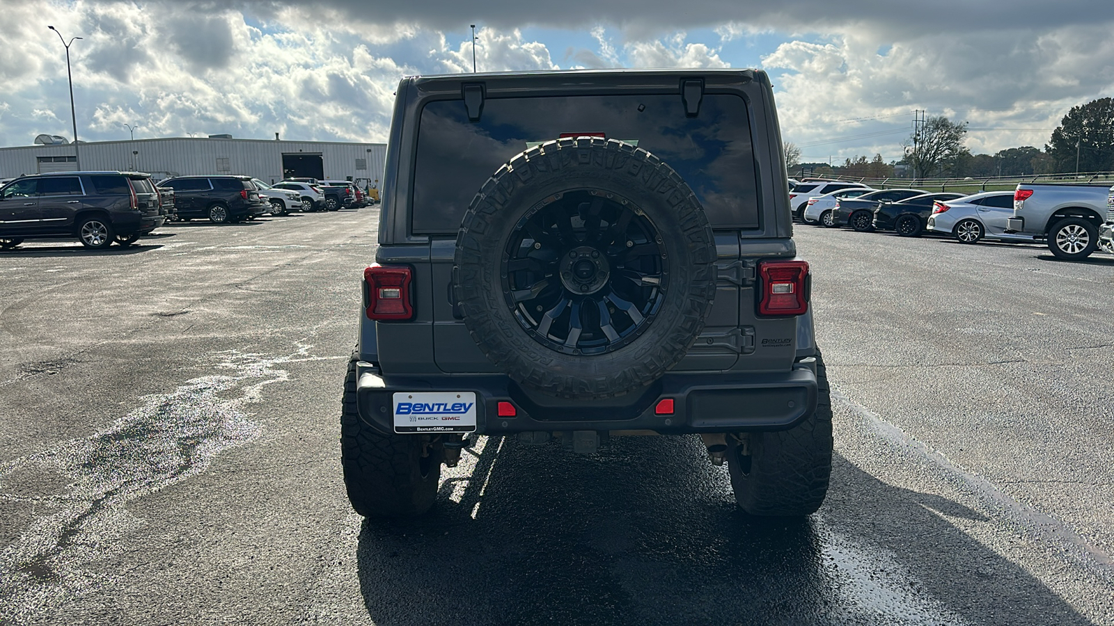 2021 Jeep Wrangler Unlimited Sahara 4