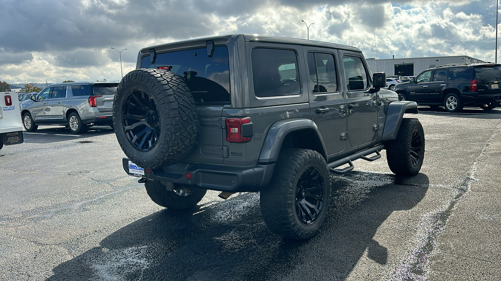 2021 Jeep Wrangler Unlimited Sahara 5