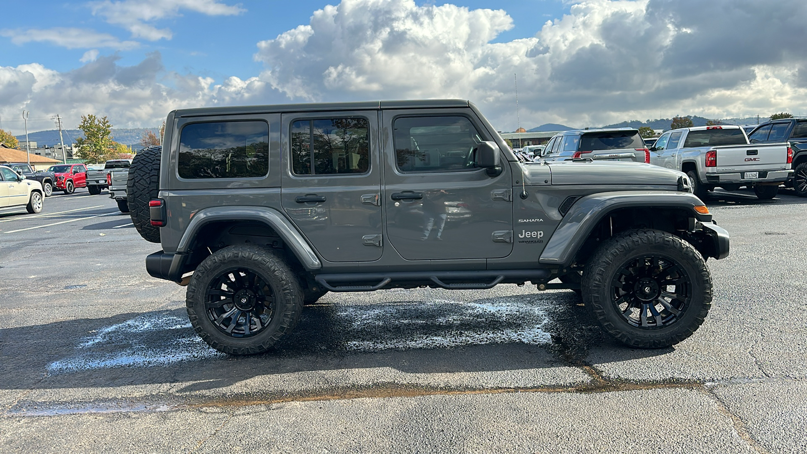 2021 Jeep Wrangler Unlimited Sahara 6