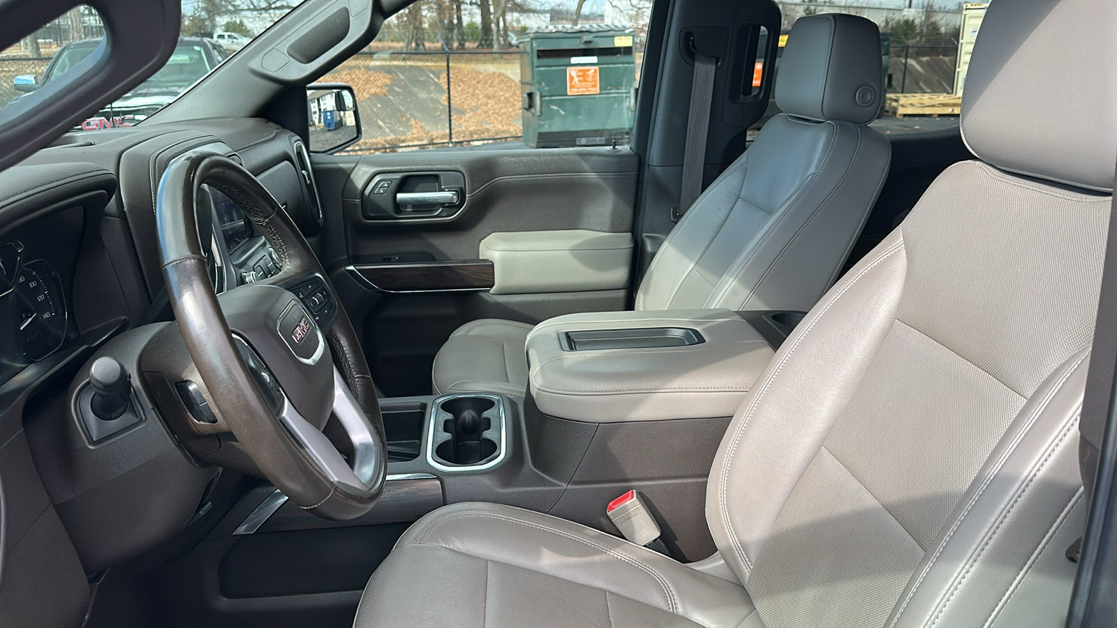 2019 GMC Sierra SLT 9