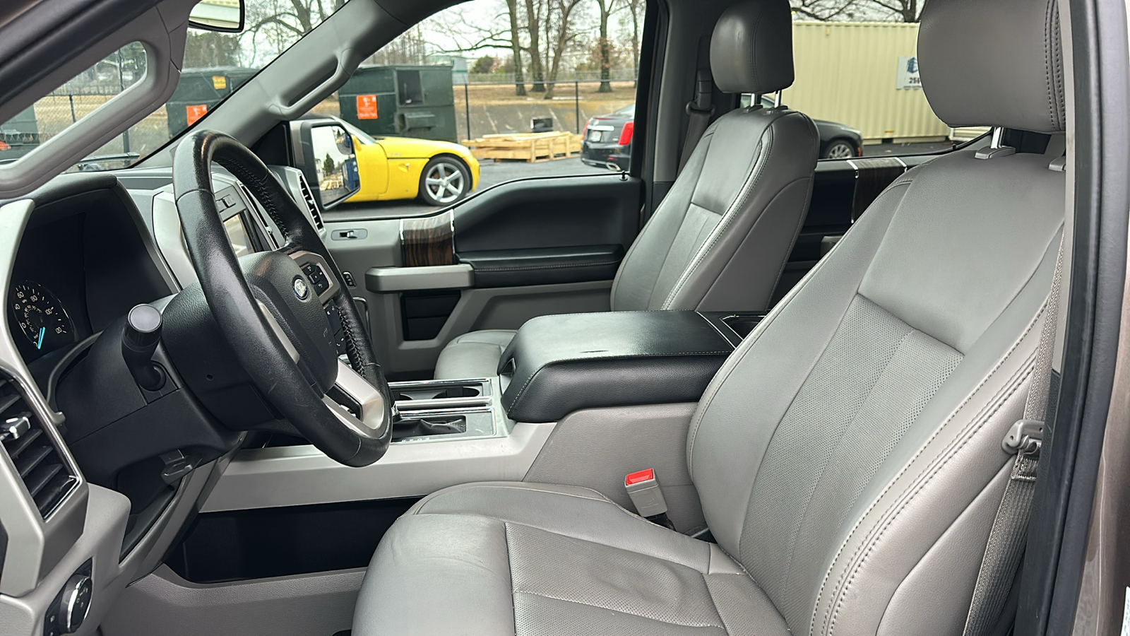 2019 Ford F-150 LARIAT 9