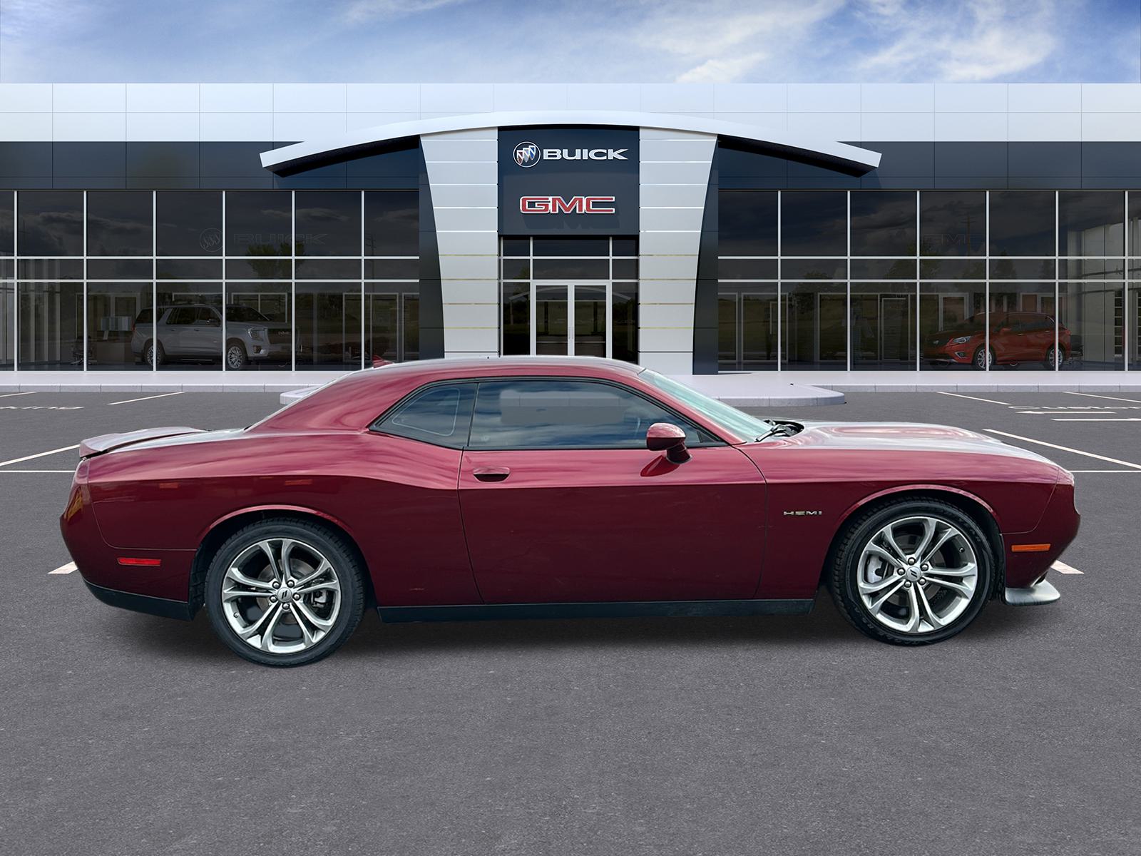 2022 Dodge Challenger R/T 6