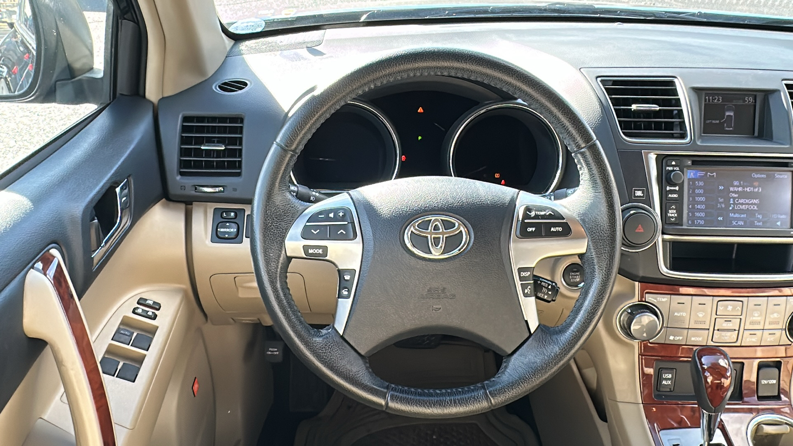 2013 Toyota Highlander Limited 12