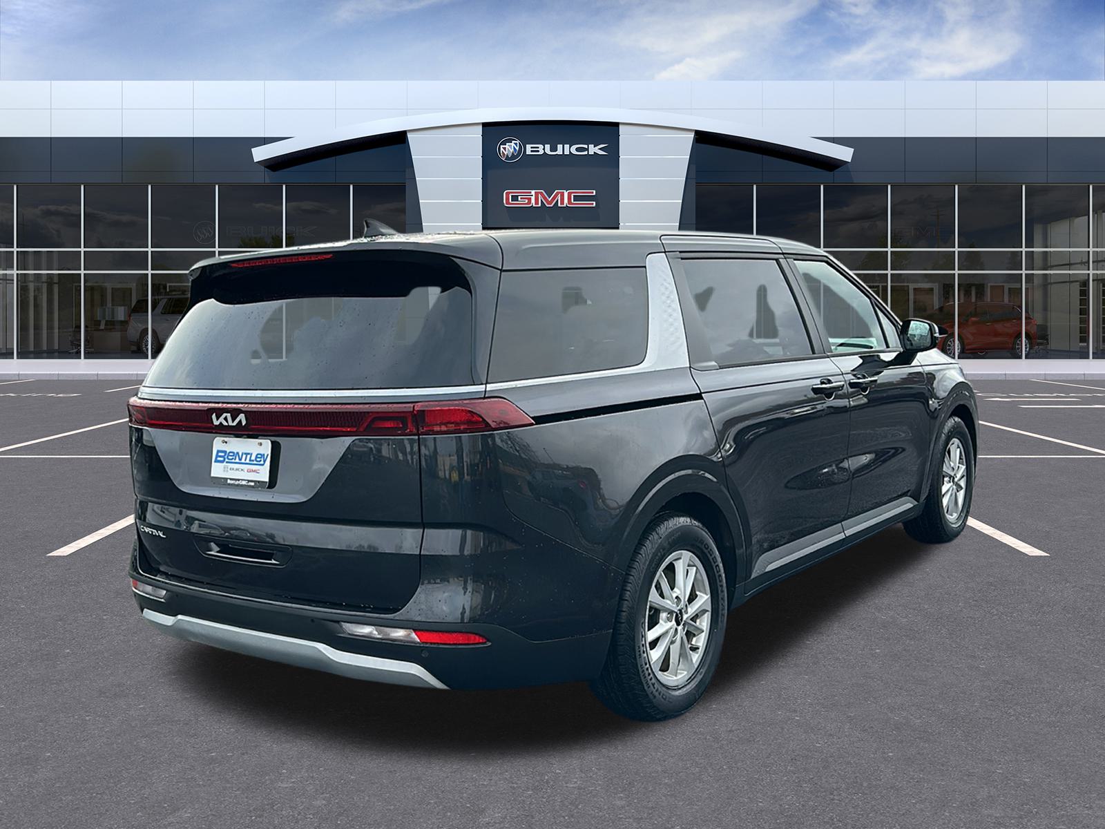 2023 Kia Carnival LX 6