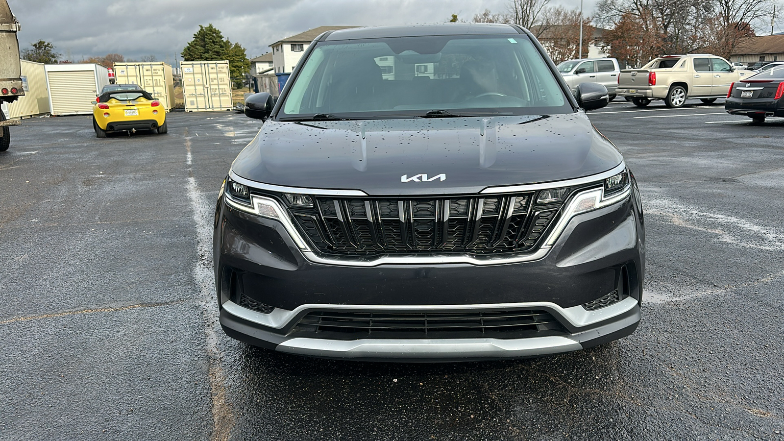 2023 Kia Carnival LX 9