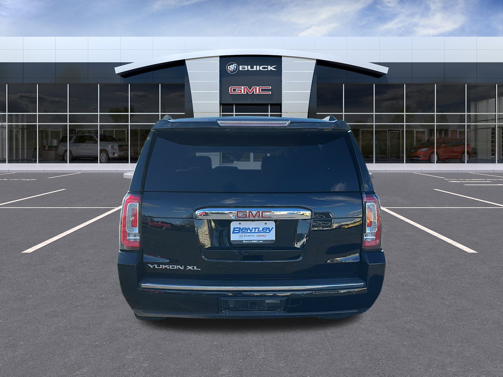 2016 GMC Yukon XL Denali 4