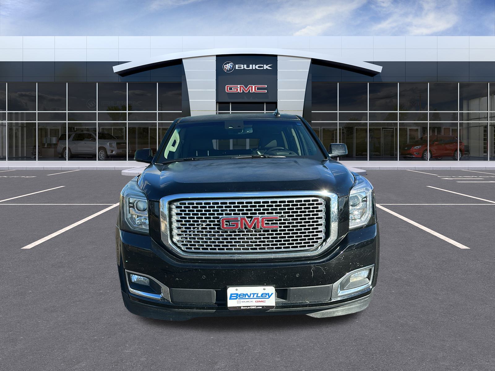 2016 GMC Yukon XL Denali 8