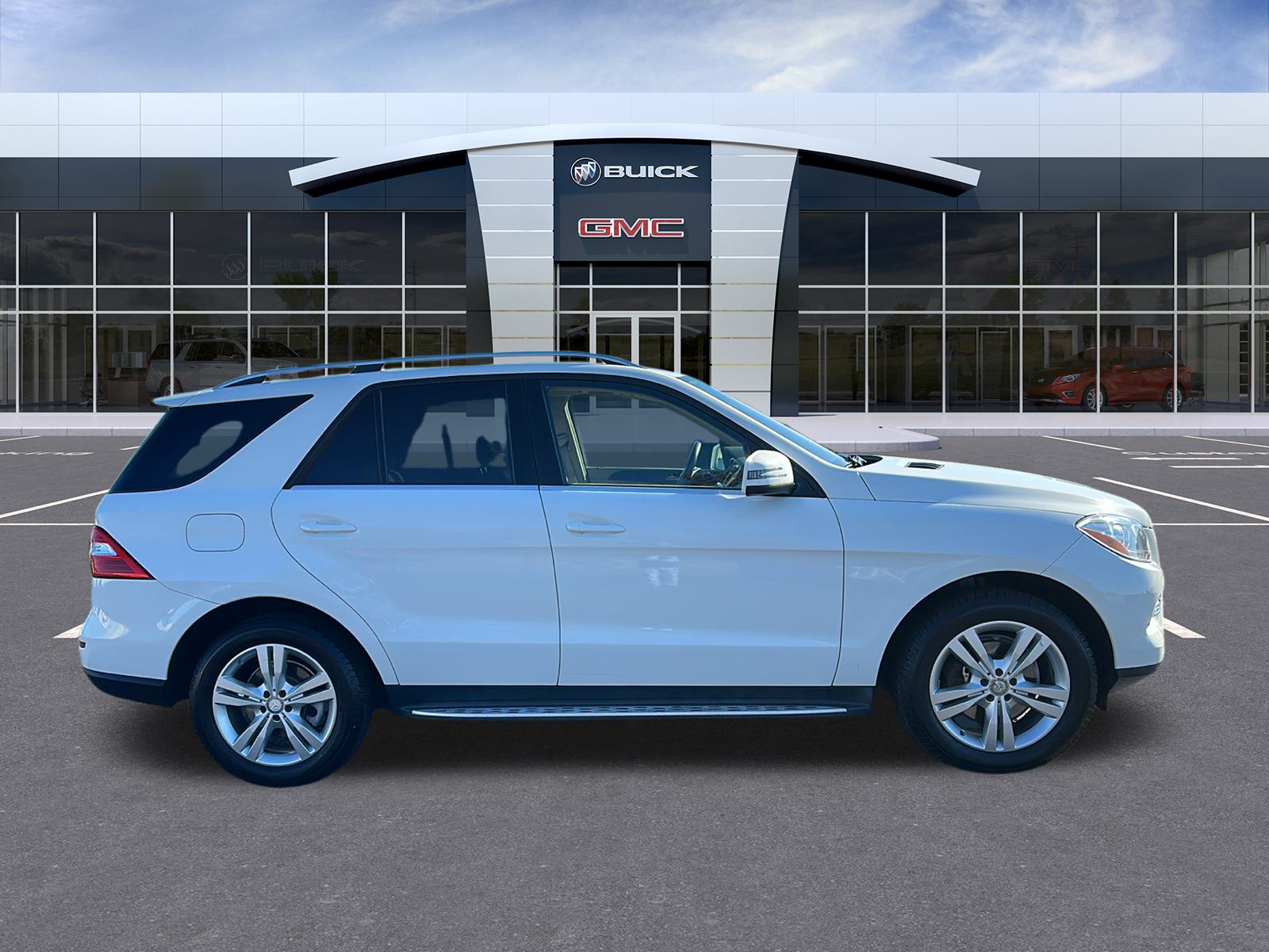 2015 Mercedes-Benz M-Class ML350 4MATIC 6