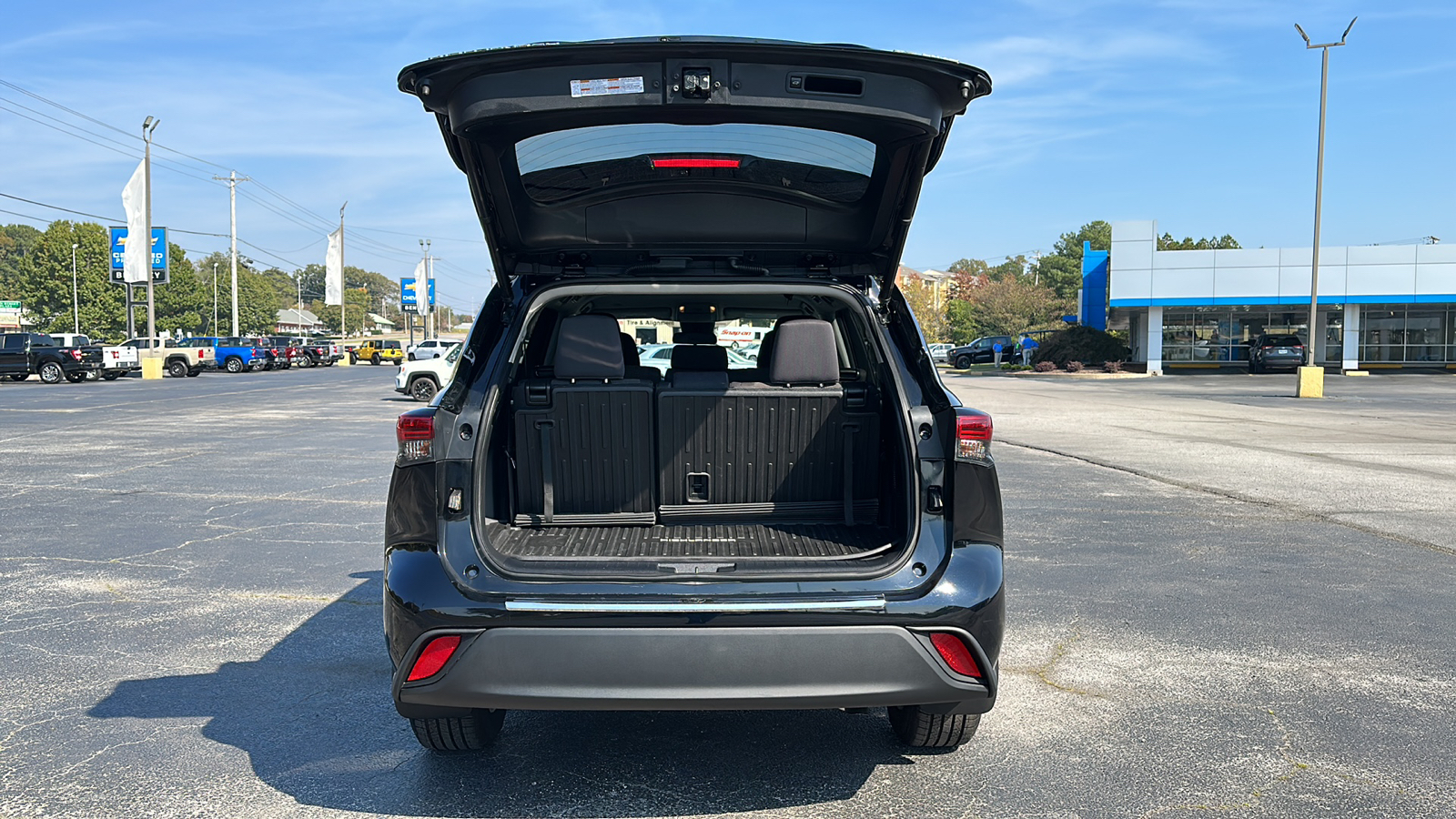 2022 Toyota Highlander LE 10