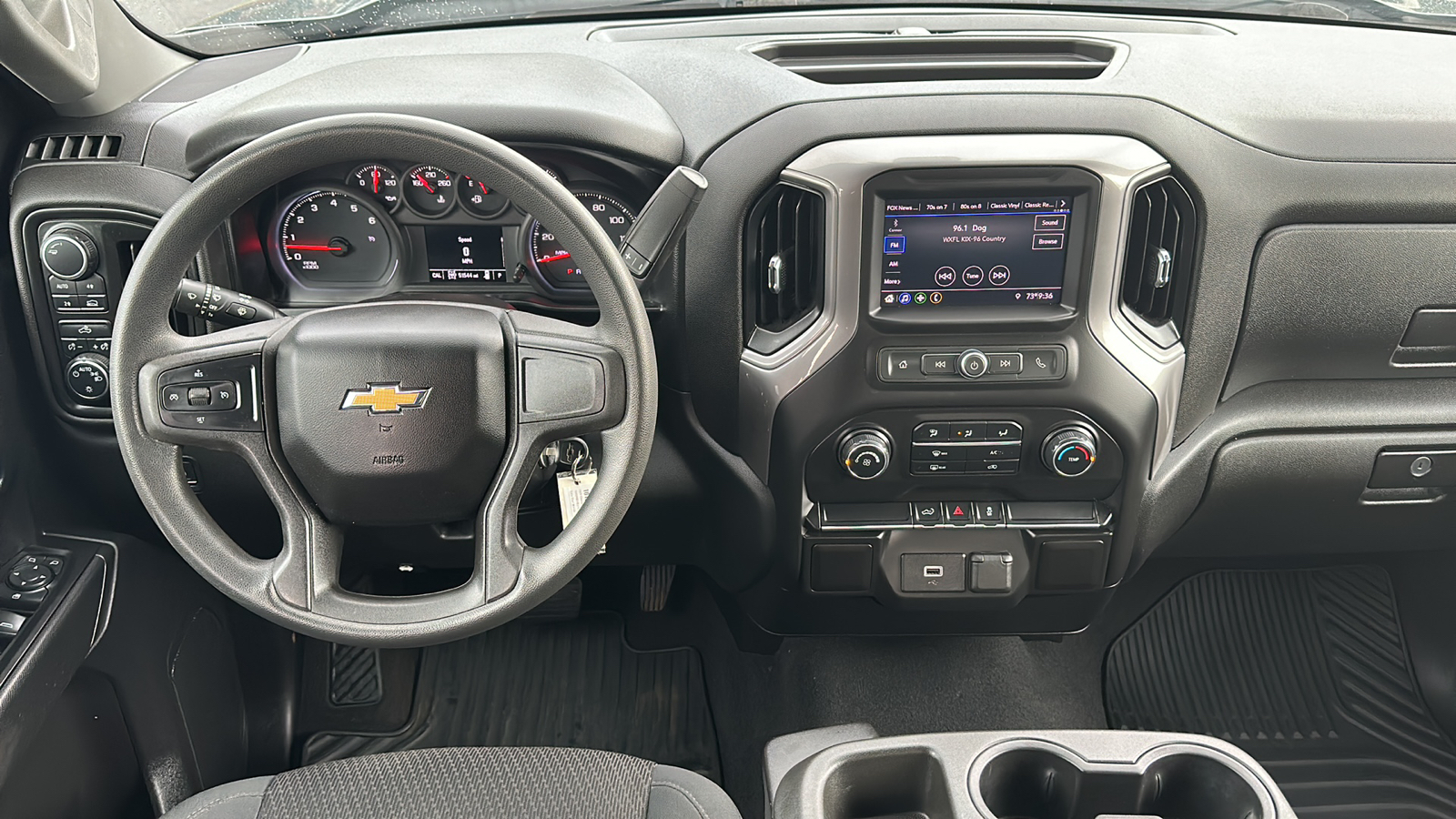 2020 Chevrolet Silverado Custom 15