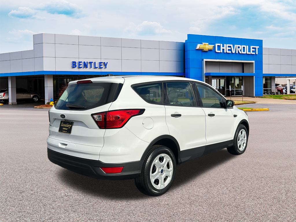 2019 Ford Escape S 8