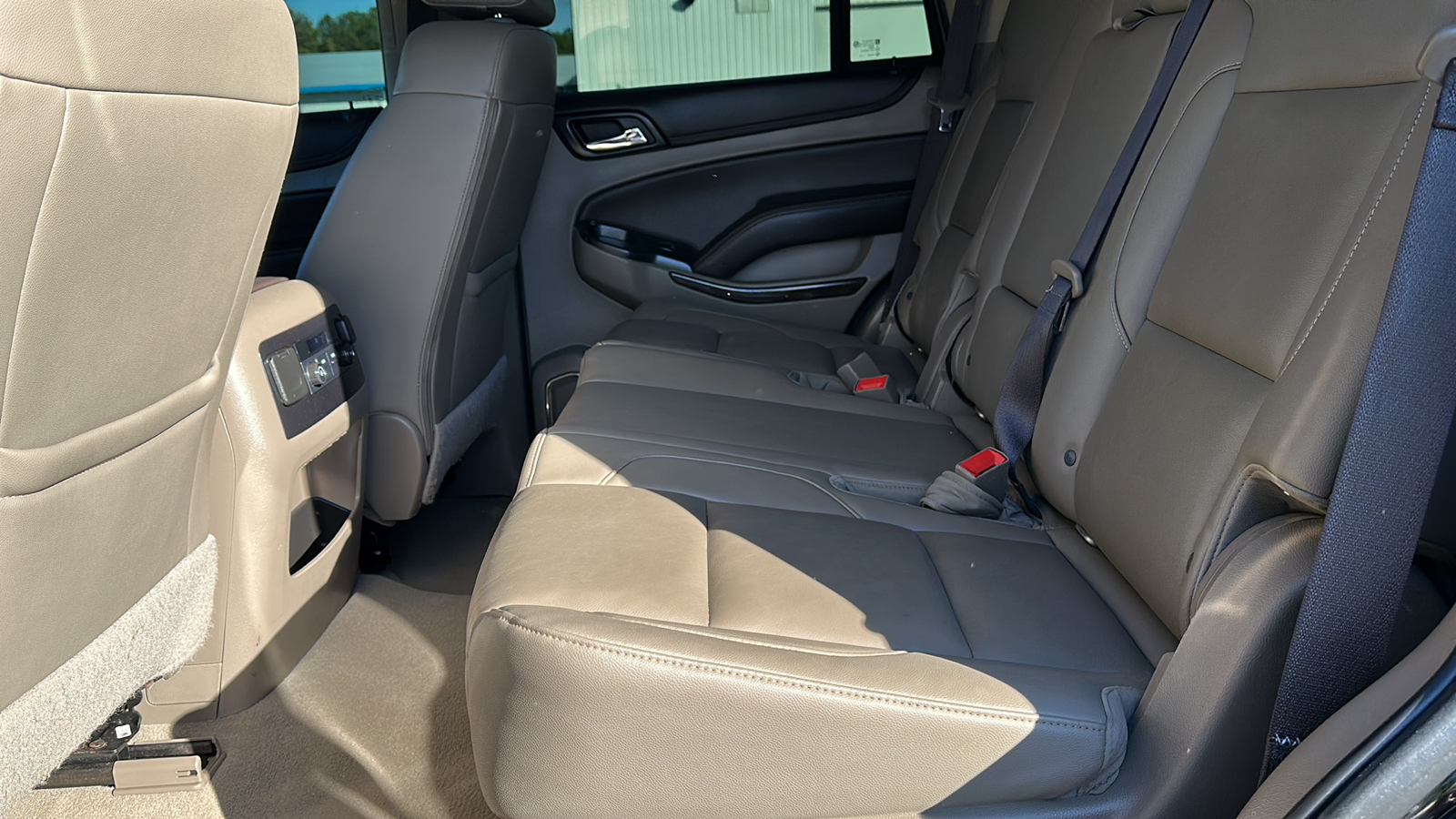 2019 Chevrolet Tahoe LT 13