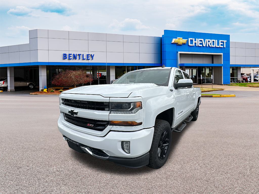 2017 Chevrolet Silverado LT 2