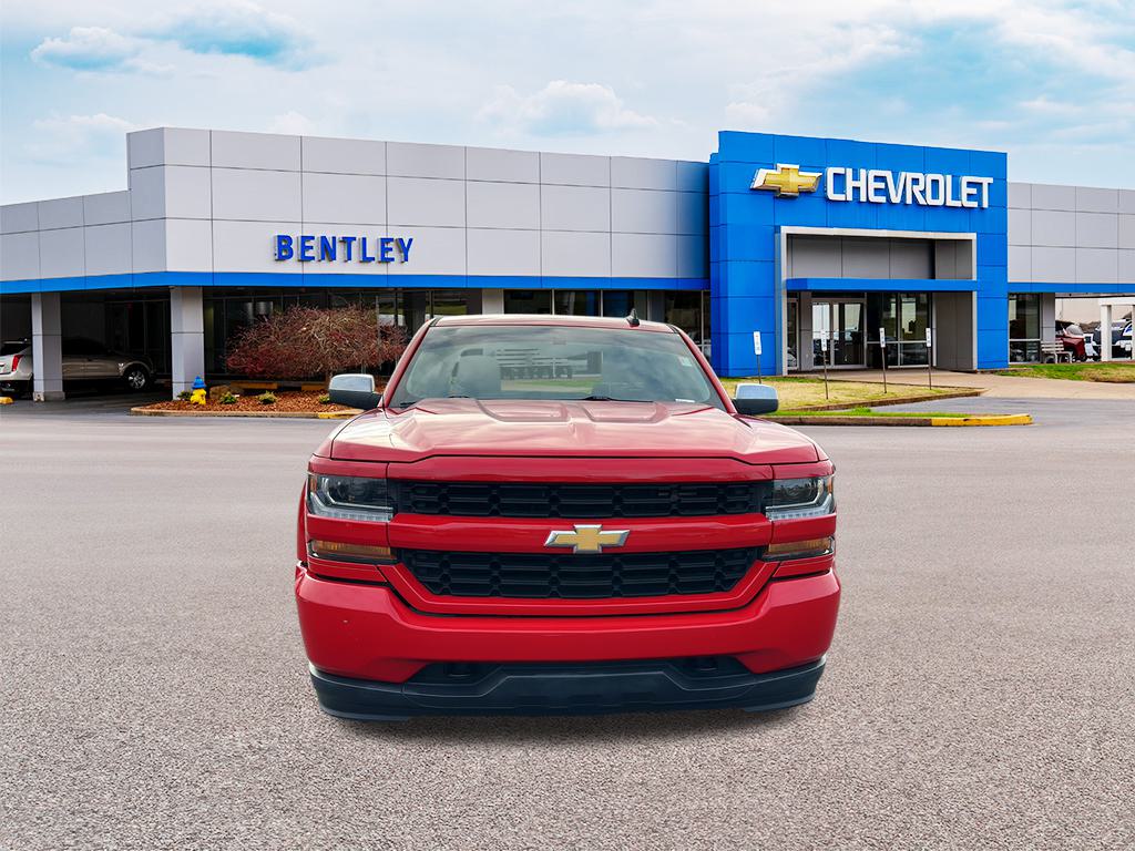 2018 Chevrolet Silverado Custom 8