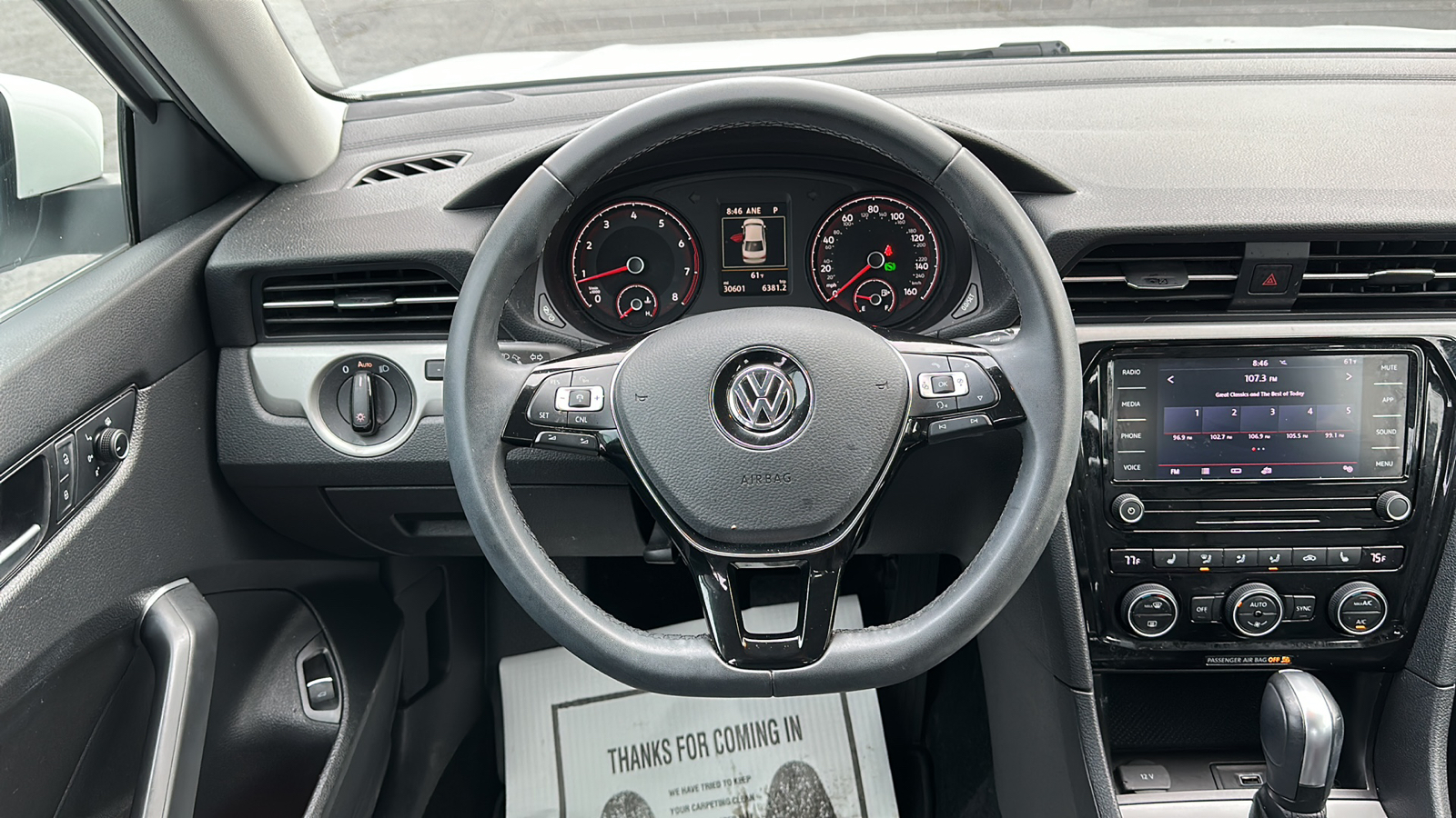 2022 Volkswagen Passat 2.0T SE 14