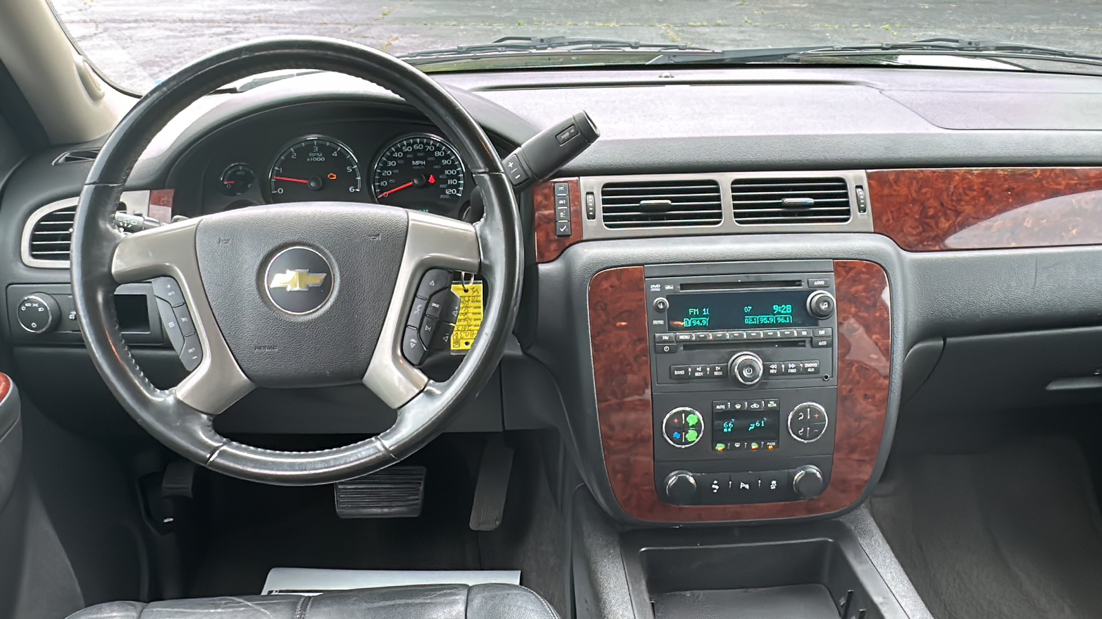2013 Chevrolet Tahoe LT 12