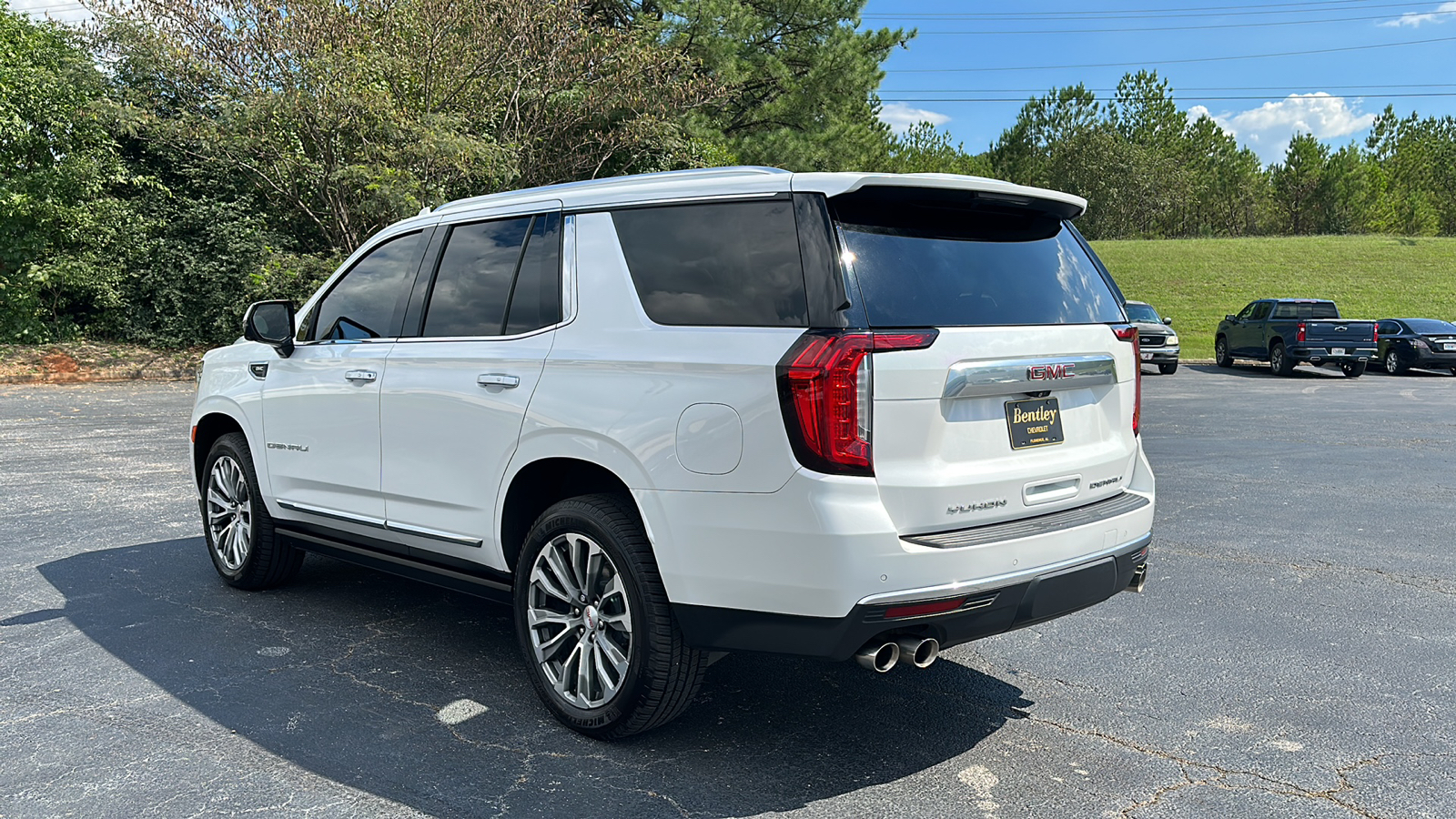 2021 GMC Yukon Denali 8