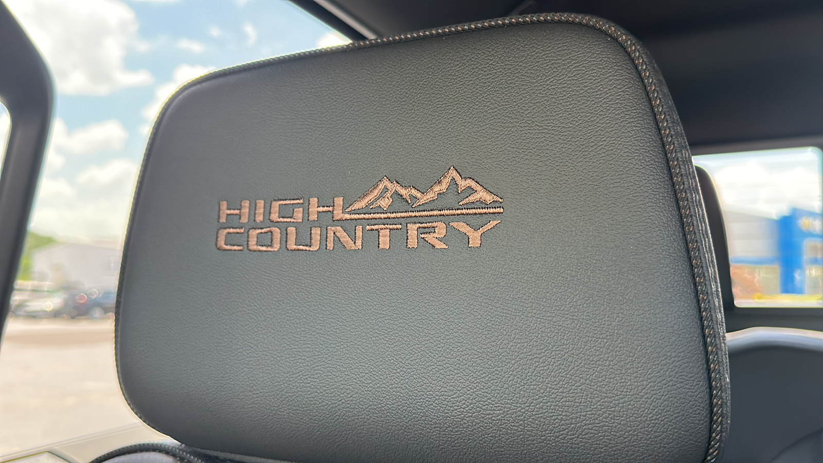 2024 Chevrolet Silverado High Country 20