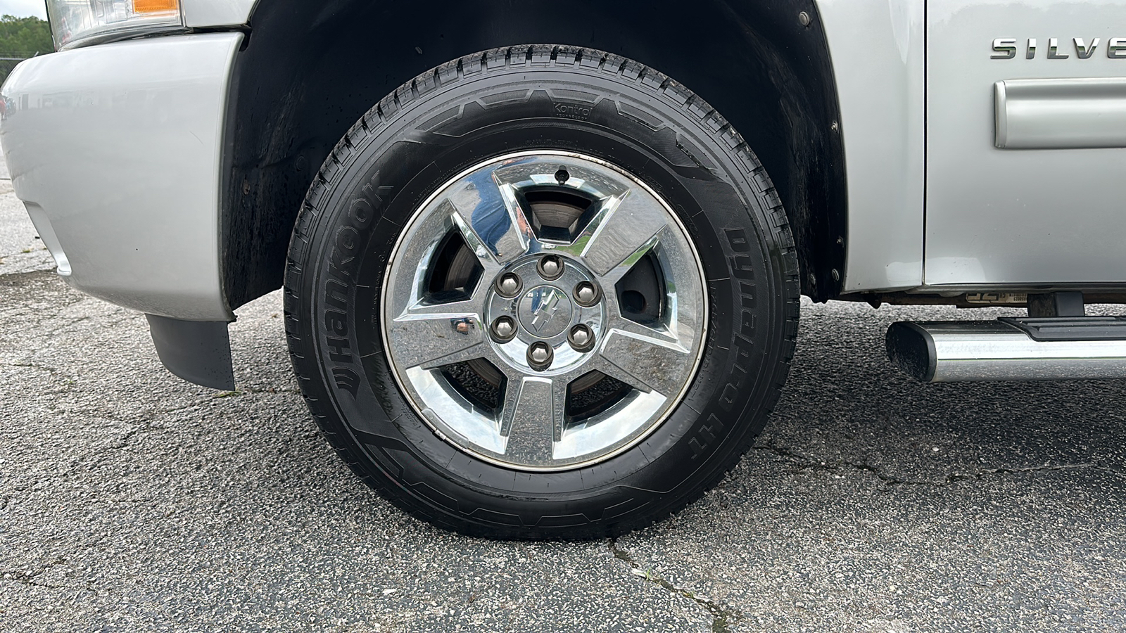 2010 Chevrolet Silverado LTZ 9