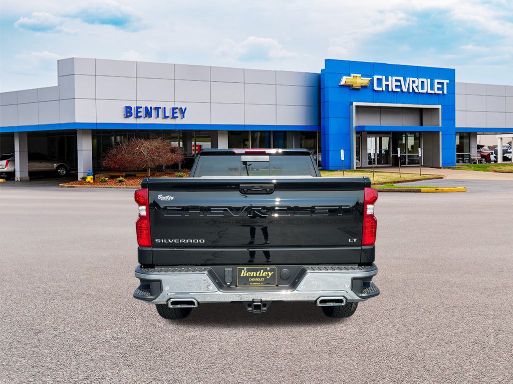 2024 Chevrolet Silverado LT 4