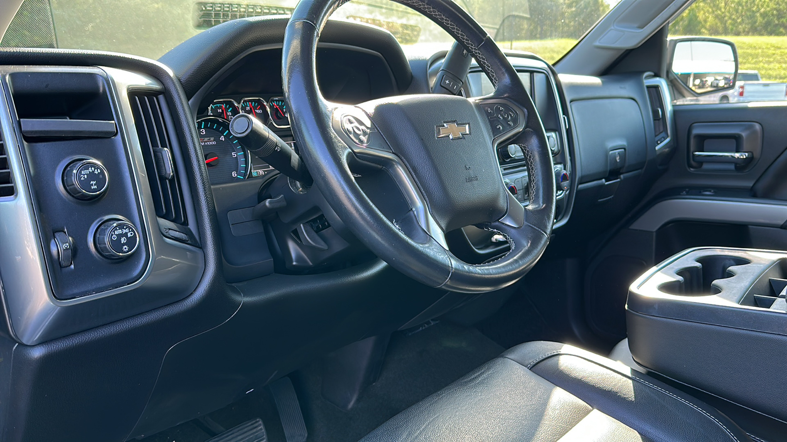 2017 Chevrolet Silverado LT 7