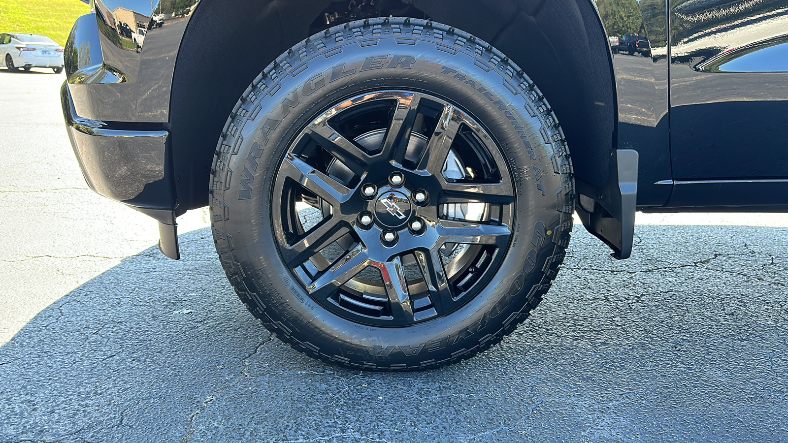 2024 Chevrolet Silverado Custom 5