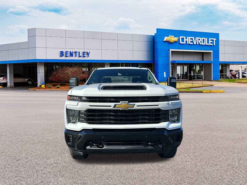 2025 Chevrolet Silverado 2500HD  4