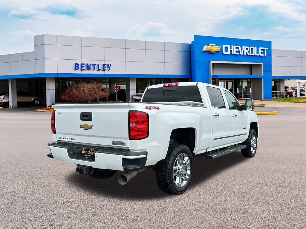 2019 Chevrolet Silverado High Country 5