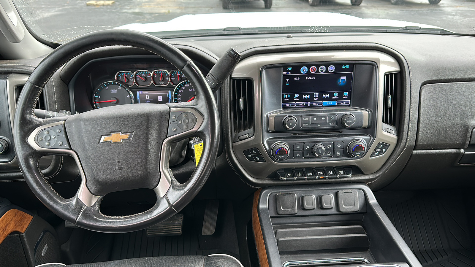 2019 Chevrolet Silverado High Country 14