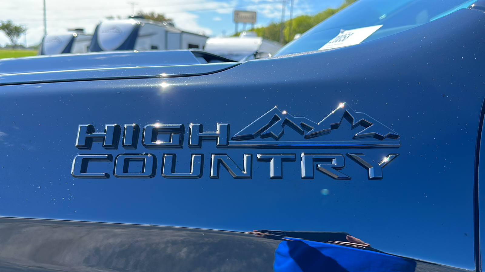 2025 Chevrolet Silverado High Country 10