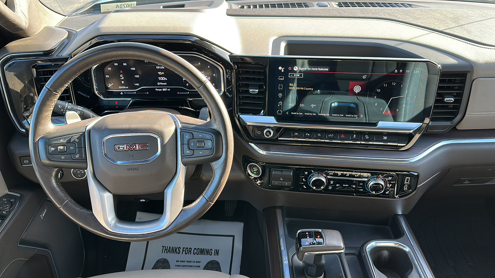 2022 GMC Sierra SLT 14