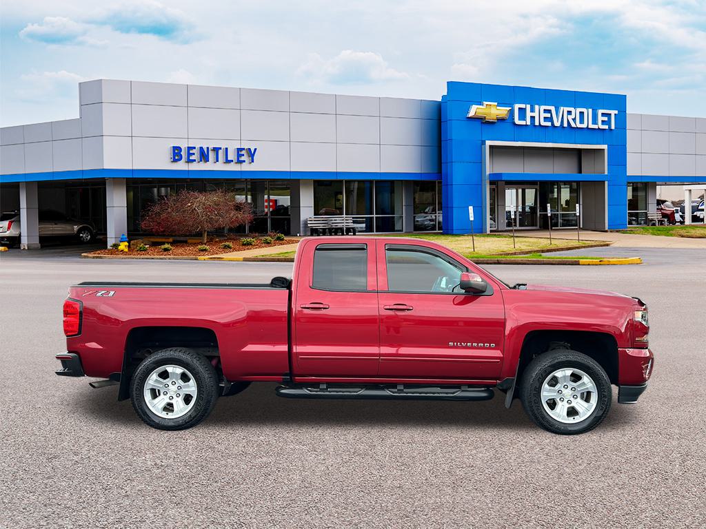 2018 Chevrolet Silverado LT 6