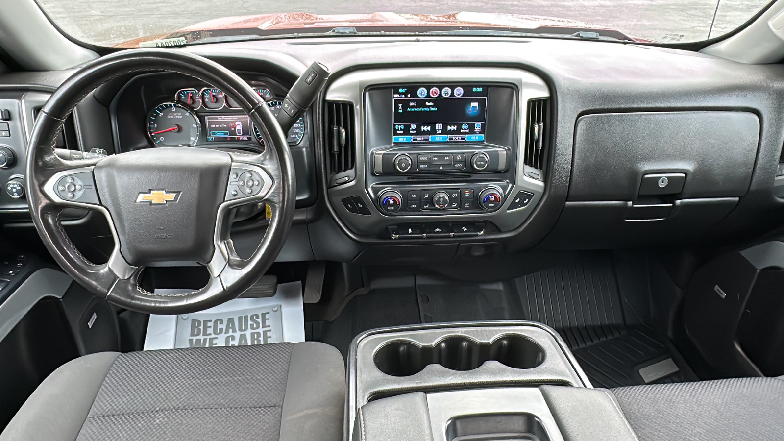 2018 Chevrolet Silverado LT 16