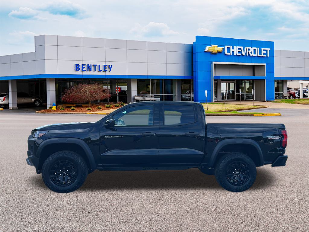 2024 Chevrolet Colorado 4WD Trail Boss 2