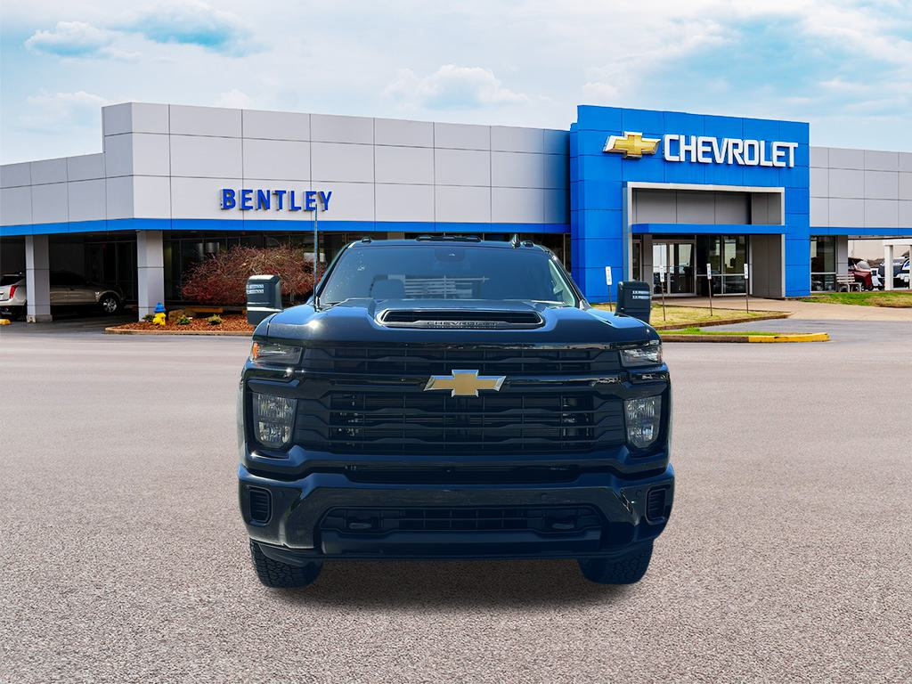 2025 Chevrolet Silverado Custom 5