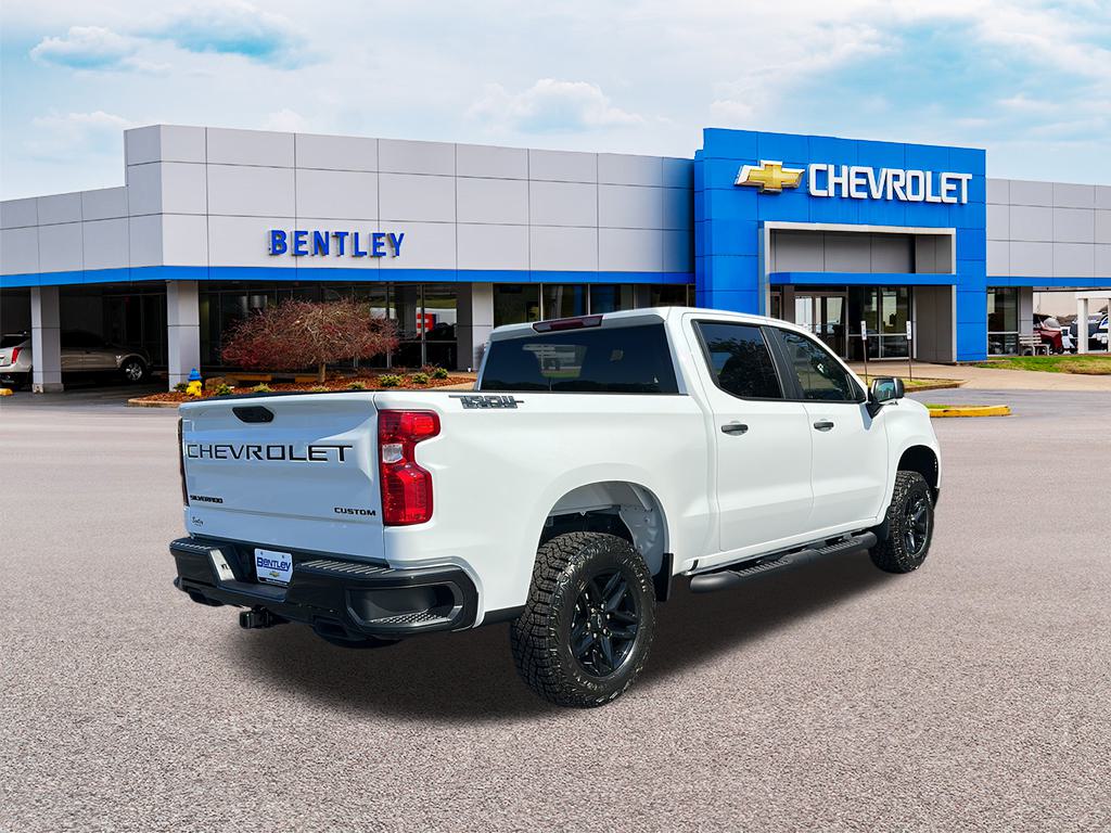 2025 Chevrolet Silverado Custom Trail Boss 3