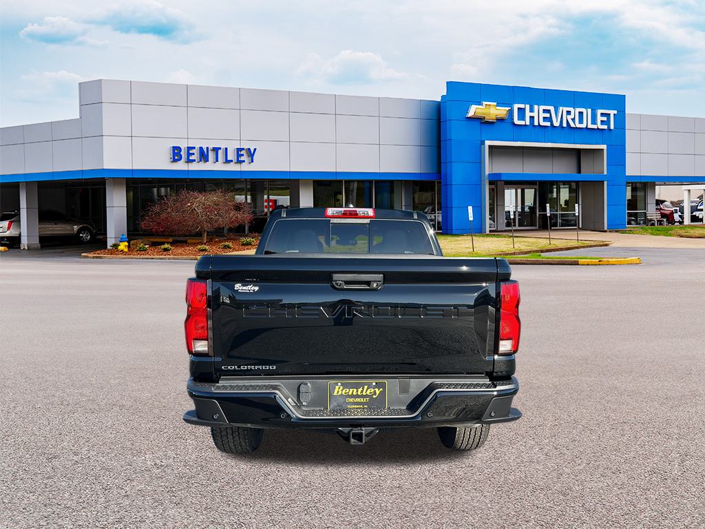 2024 Chevrolet Colorado  4