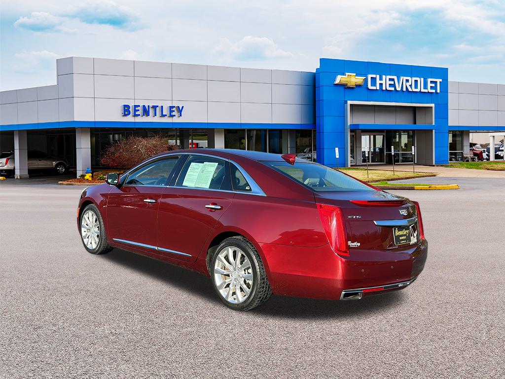 2016 Cadillac XTS Luxury Collection 3